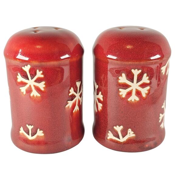 Red Ceramic Snowflake Salt Pepper Shaker Set Holiday Winter Kitchen Decor 3.75" - Picture 3 of 12